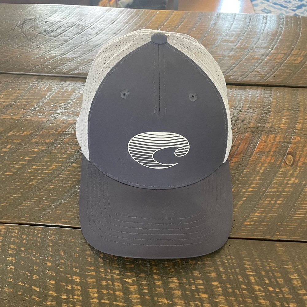 Costa Del Mar hat